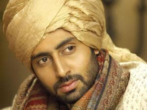 Bollywood Gossip: Abhishek Bachchan